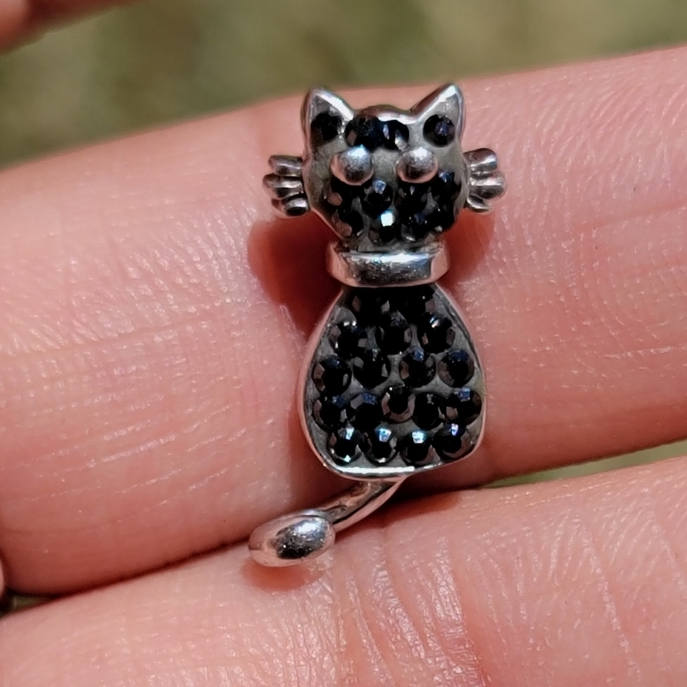 🐈‍⬛️ Adorable 925 sterling silver black crystal studded kitty cat pendant